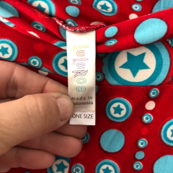 LuLaRoe Captain America Women’s leggings OS - Picture 3 of 5